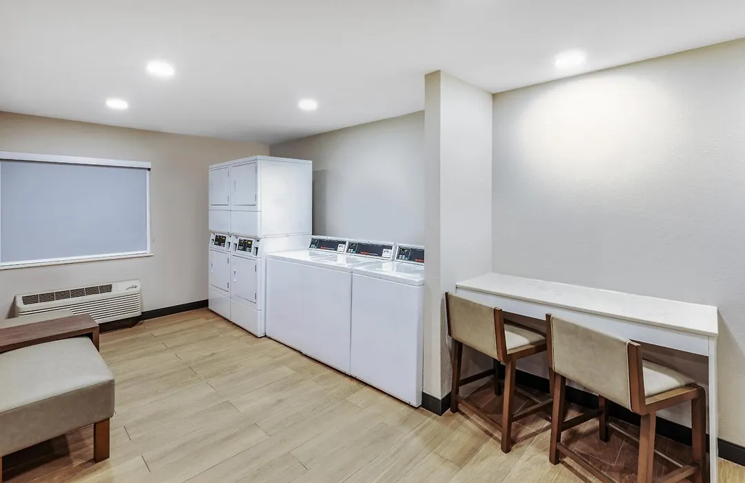 Candlewood Suites - Topeka West By Ihg-1
